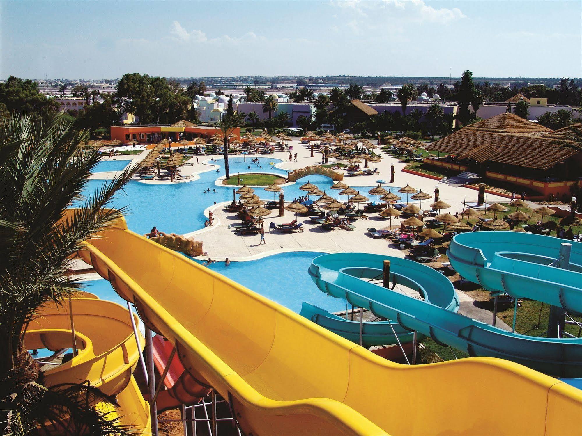 Caribbean world. Тунис отель Карибиан ворлд Монастир. Caribbean World Monastir 4 Тунис. Magic Caribbean Monastir 4 Тунис Монастир. Отель Magic Caribbean Monastir Aqua 4* (Монастир, Тунис).